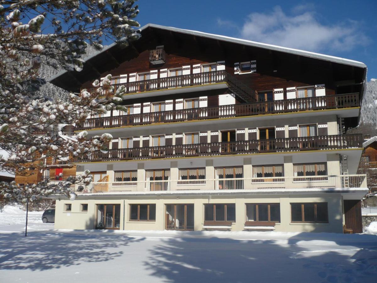 Bed and Breakfast Cent Cristaux Ла-Шапель-д'Абонданс Экстерьер фото